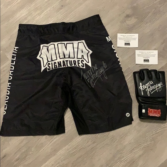 ❌SOLD ❌ Authentic Joanna Jedrzejczyk Memorabilia - Picture 1 of 4